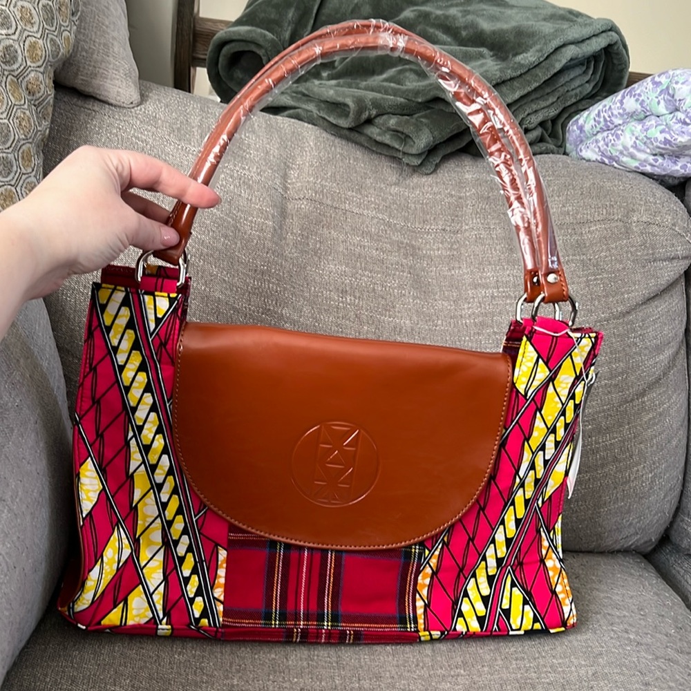 NWT Amma Jo Hangbag